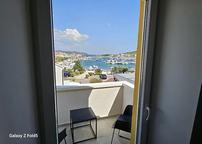 Apartamento Dora Jezera